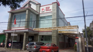 PMI Jember Tetap Layani Masyarakat 24 Jam Pendonor Darah