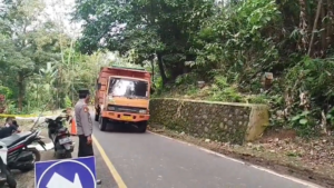 Jalur Gumitir Ditutup Mulai 25 Juli, Perbaikan Jalan dan Antisipasi Longsor Dilakukan Selama Dua Bulan