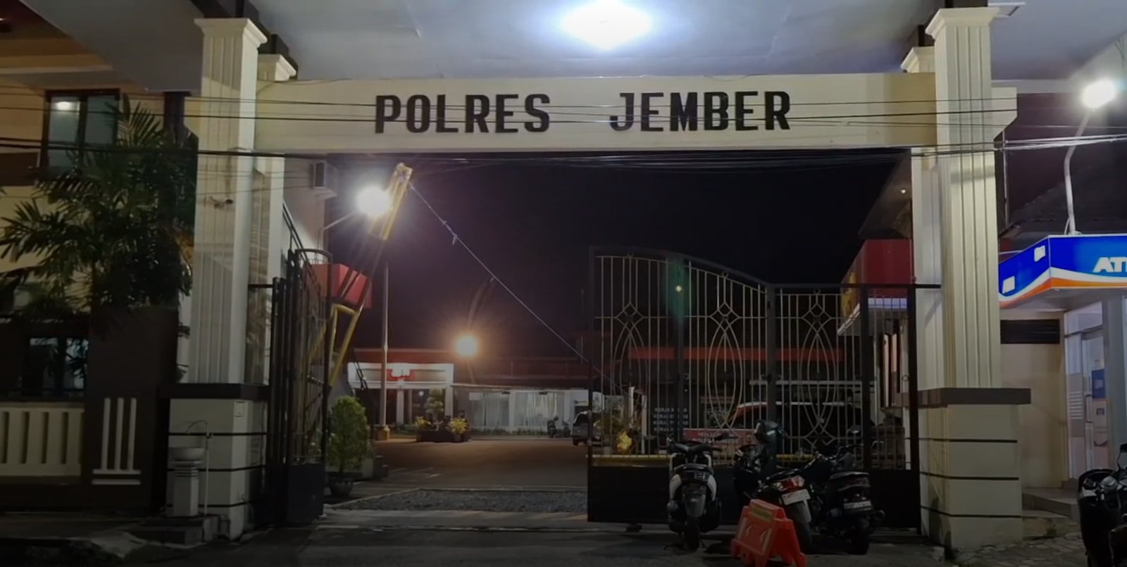 Viral Remaja Bobol Toko Miniatur Truk di Jember, Tertangkap Warga dan Diserahkan ke Polisi