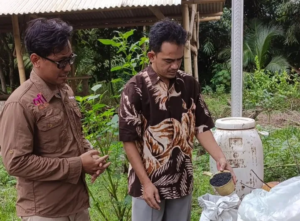 Tim Kelompok Riset (KeRis) FAPERTA UNEJ Dorong Pemberdayaan Kelompok Pembibitan Hortikultura Desa Sabrang dalam Program Pengembangan Desa Binaan