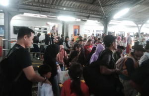 Moda Andalan Saat Gumitir Ditutup, Volume Penumpang Kereta Api Meningkat Signifikan