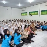 Bupati Nganjuk Motivasi Mahasiswa Baru Polije PSDKU Nganjuk dalam Kegiatan Pra PKKMB