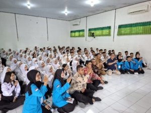 Bupati Nganjuk Motivasi Mahasiswa Baru Polije PSDKU Nganjuk dalam Kegiatan Pra PKKMB