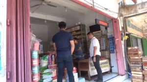 Tim Satgas Pangan Polres Jember Lakukan Sidak Beras Oplosan