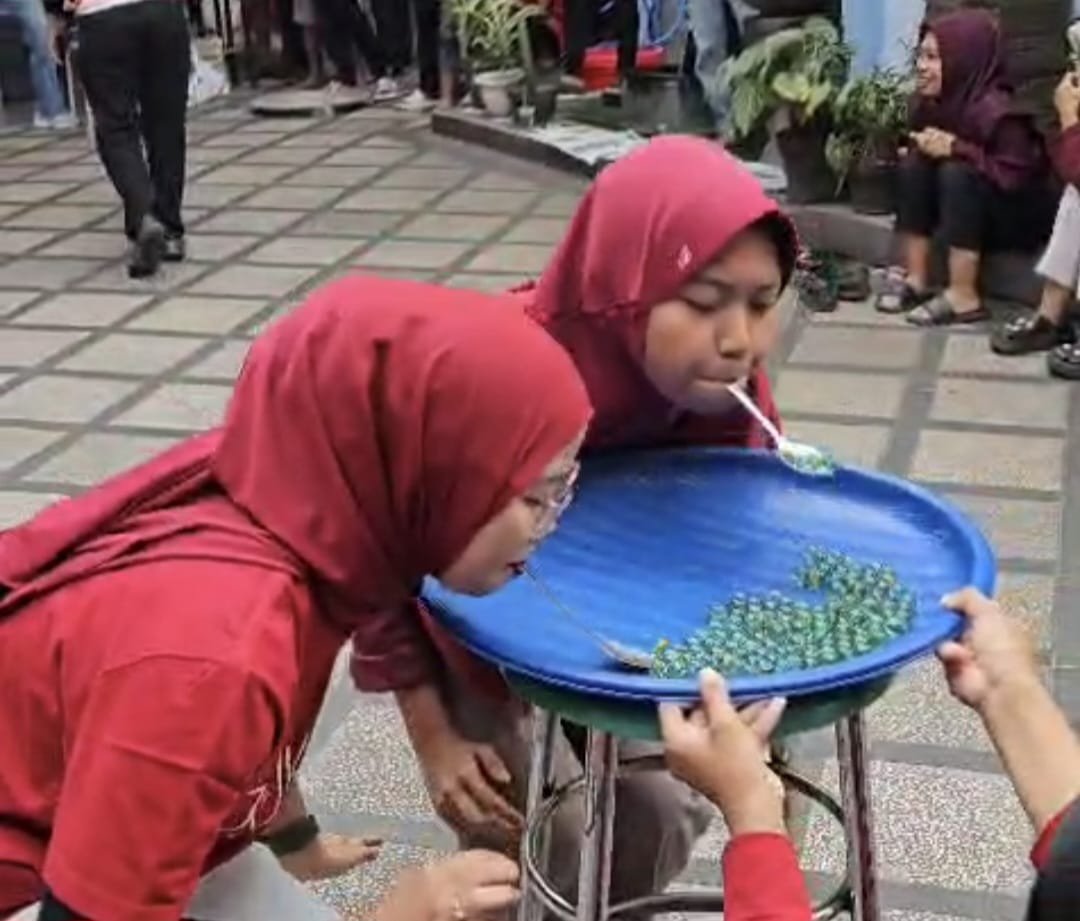 HUT ke 80 RI, Toko Oleh-Oleh Primadona Gelar Lomba dan Tarian Tradisional
