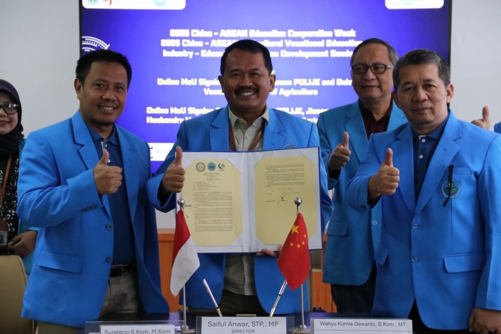 Polije Gandeng Jiangsu AAHVC dan PT Haida Agriculture Indonesia Kembangkan “Silk Road Farm”