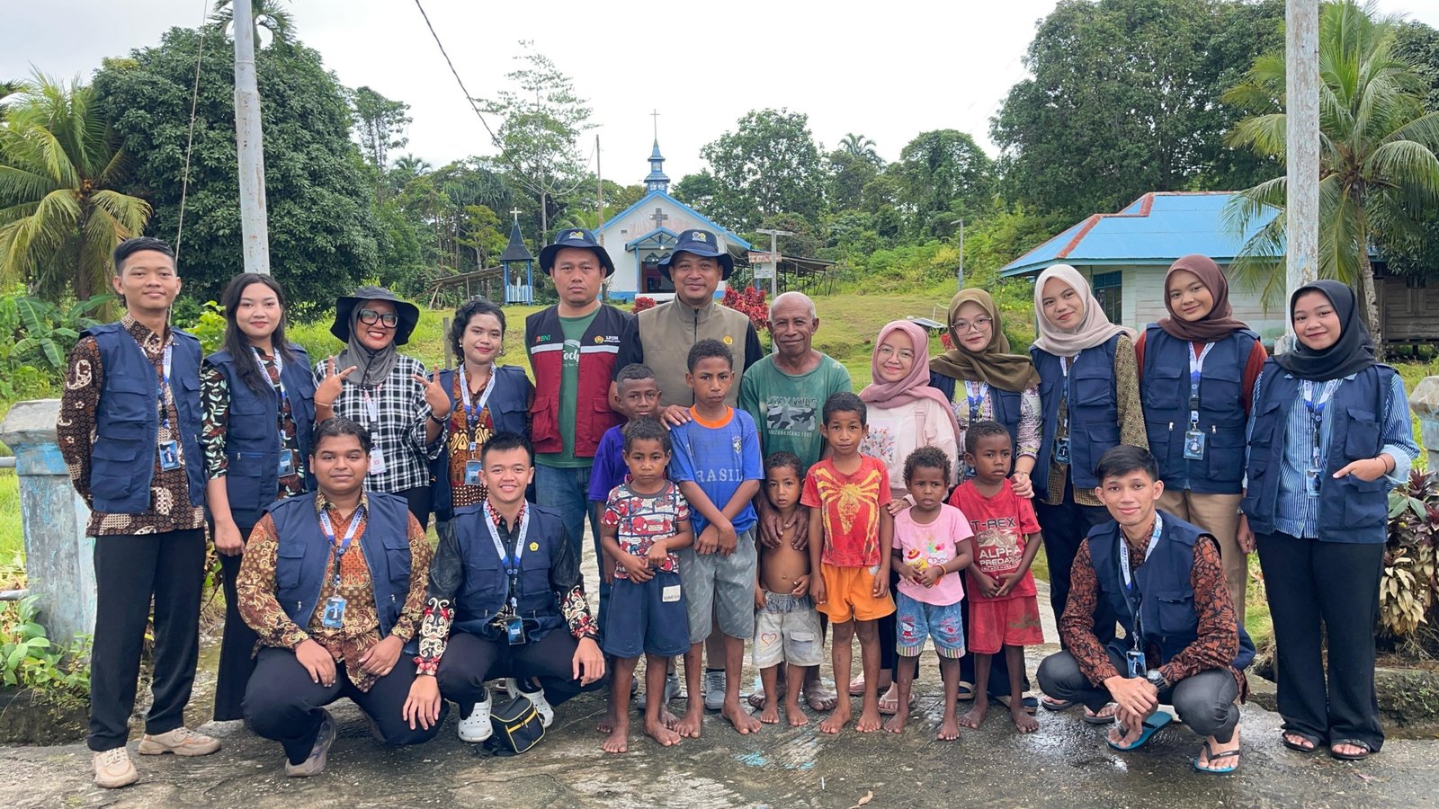Mini Hilirisasi Kepiting Asap, Inovasi Mahasiswa UNEJ untuk Ekonomi Lokal Raja Ampat
