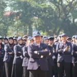 Rektor UNEJ Sambut 9.085 Mahasiswa Baru di PKKMB 2025
