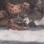 Tiga Perahu Nelayan di Puger Jember Karam Diterjang Ombak Besar