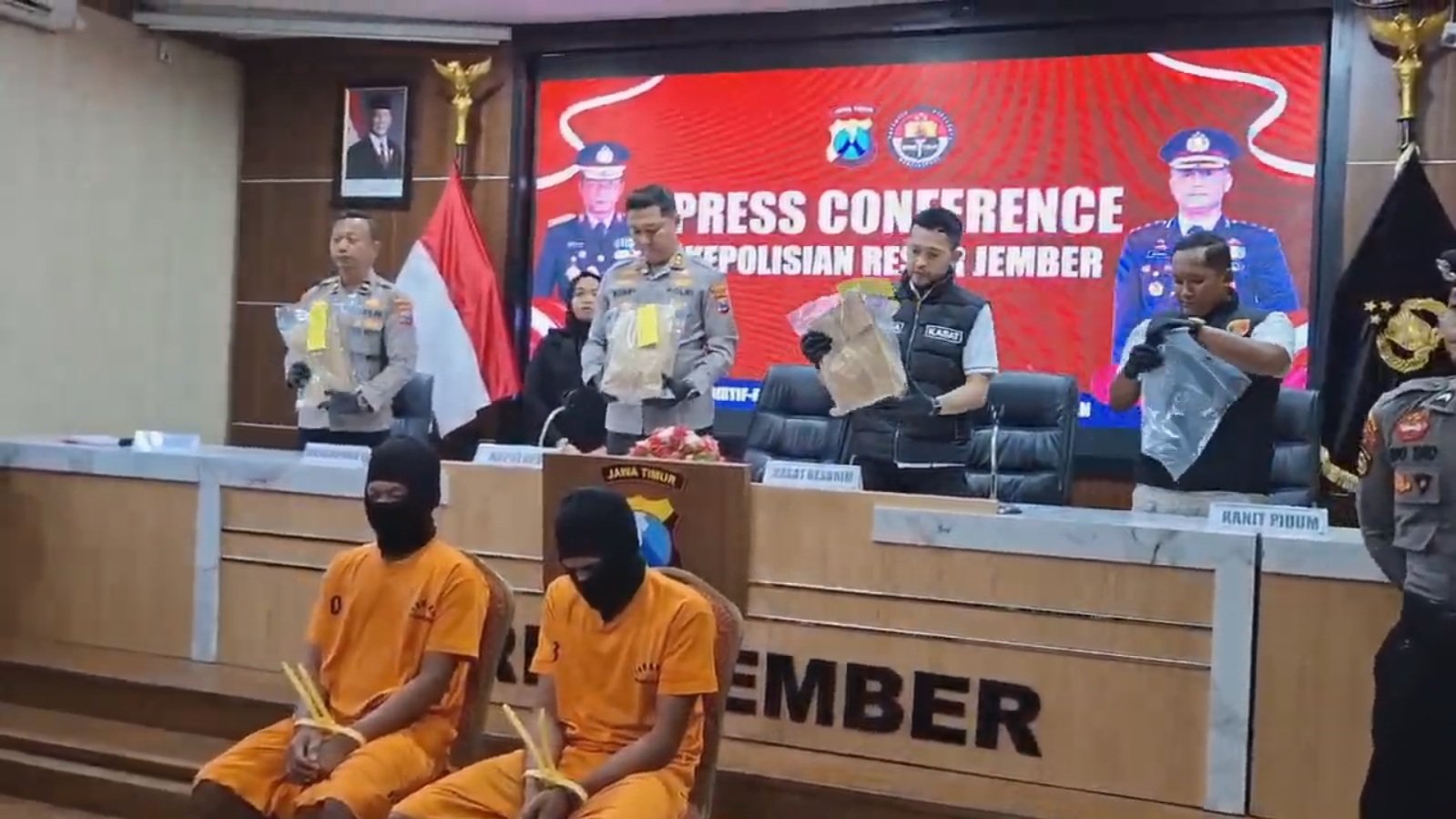 Dua Pemuda di Jember Hanyutkan Sepupu Saat Pesta Miras, Polisi Tetapkan Tersangka