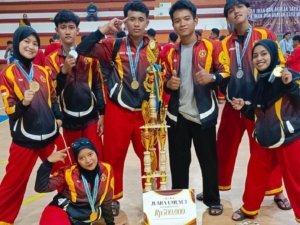 Tapak Suci UNEJ Raih Juara Umum 3 Airlangga Championship 2025