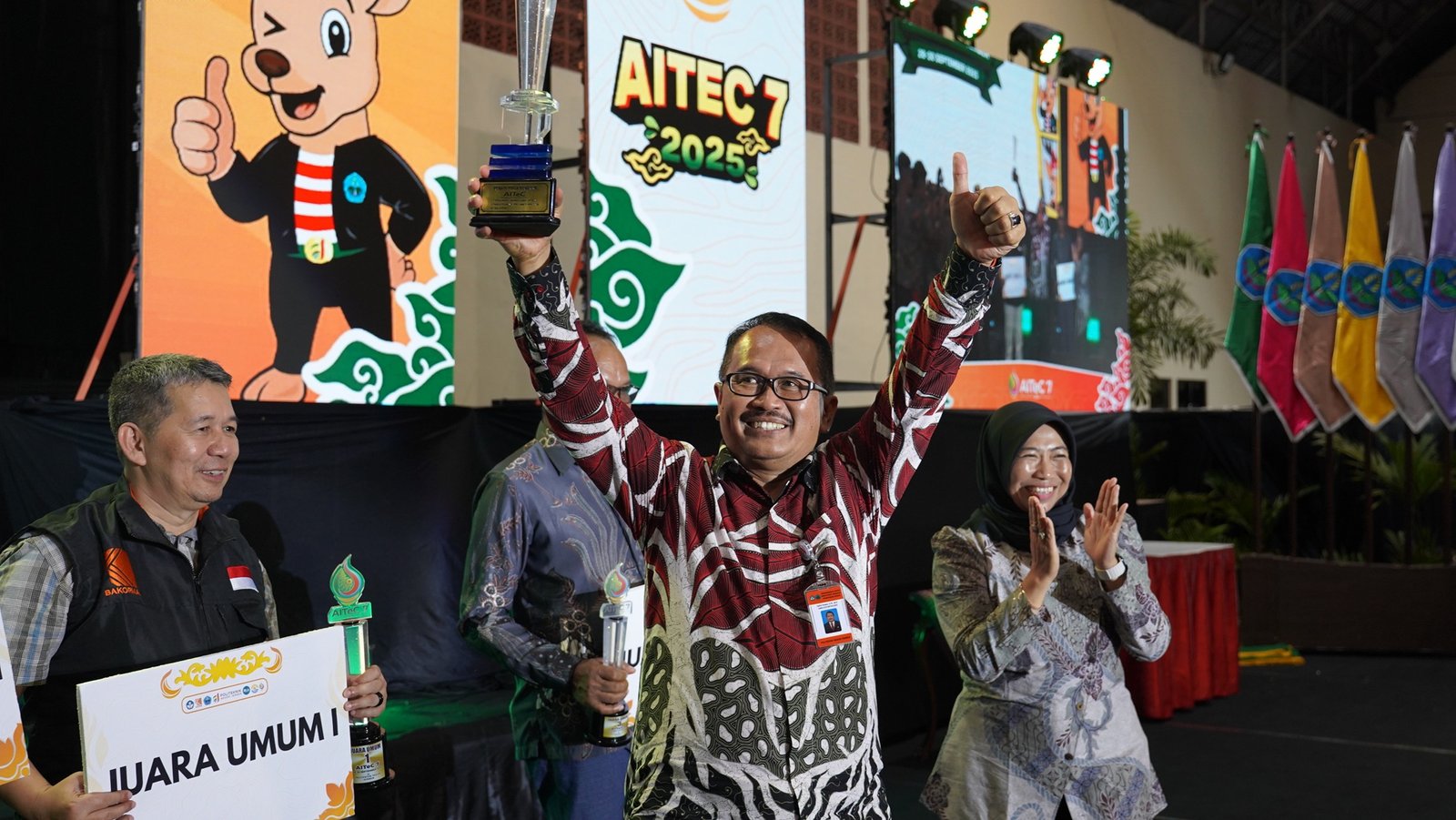 AITeC 7 2025 Resmi Ditutup, Polije Raih Juara Umum