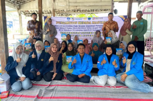 Polije dan Unesa Berdayakan Petani Ngusikan Lewat Inovasi Rice Crackers