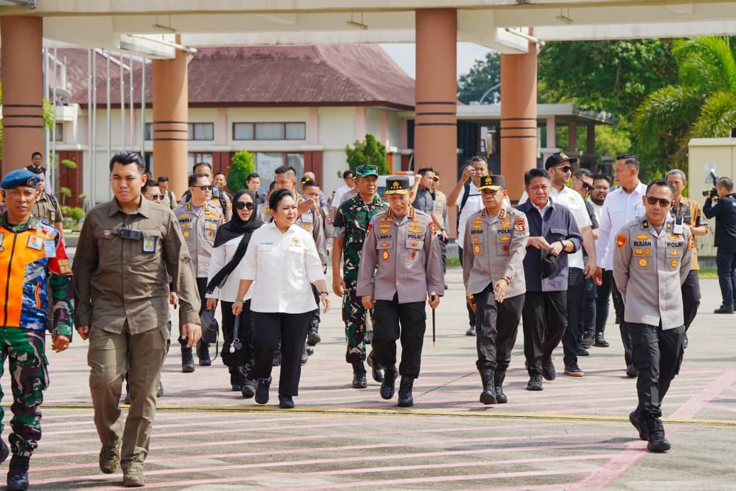 Kapolri Hadiri Panen Raya Jagung di OKU Timur