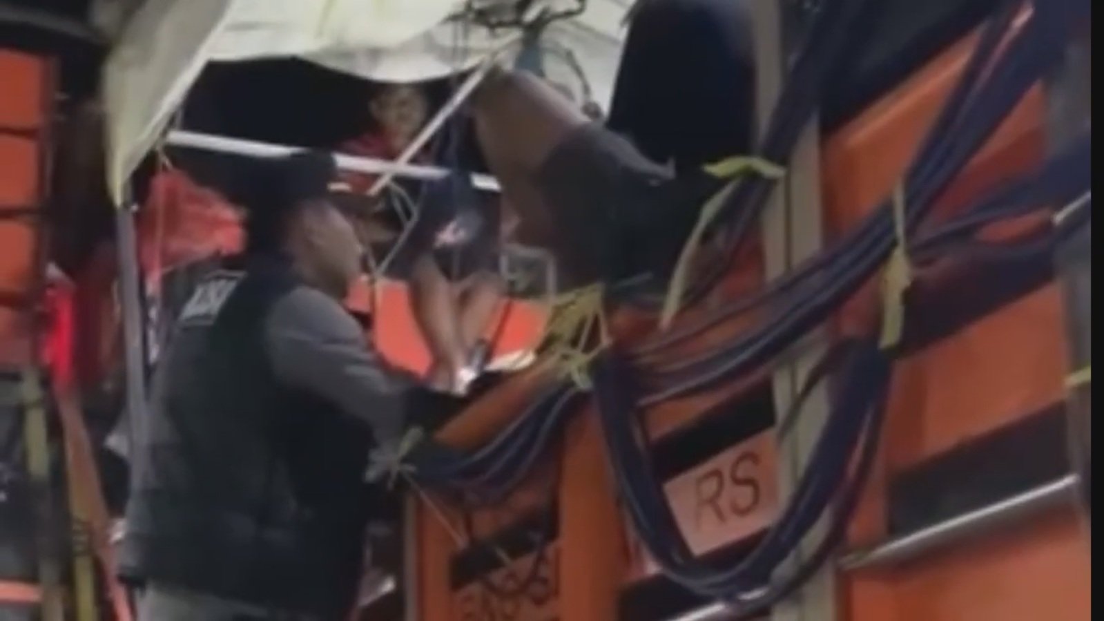 Polisi Bubarkan Karnaval di Umbulsari Jember karena Langgar Kesepakatan