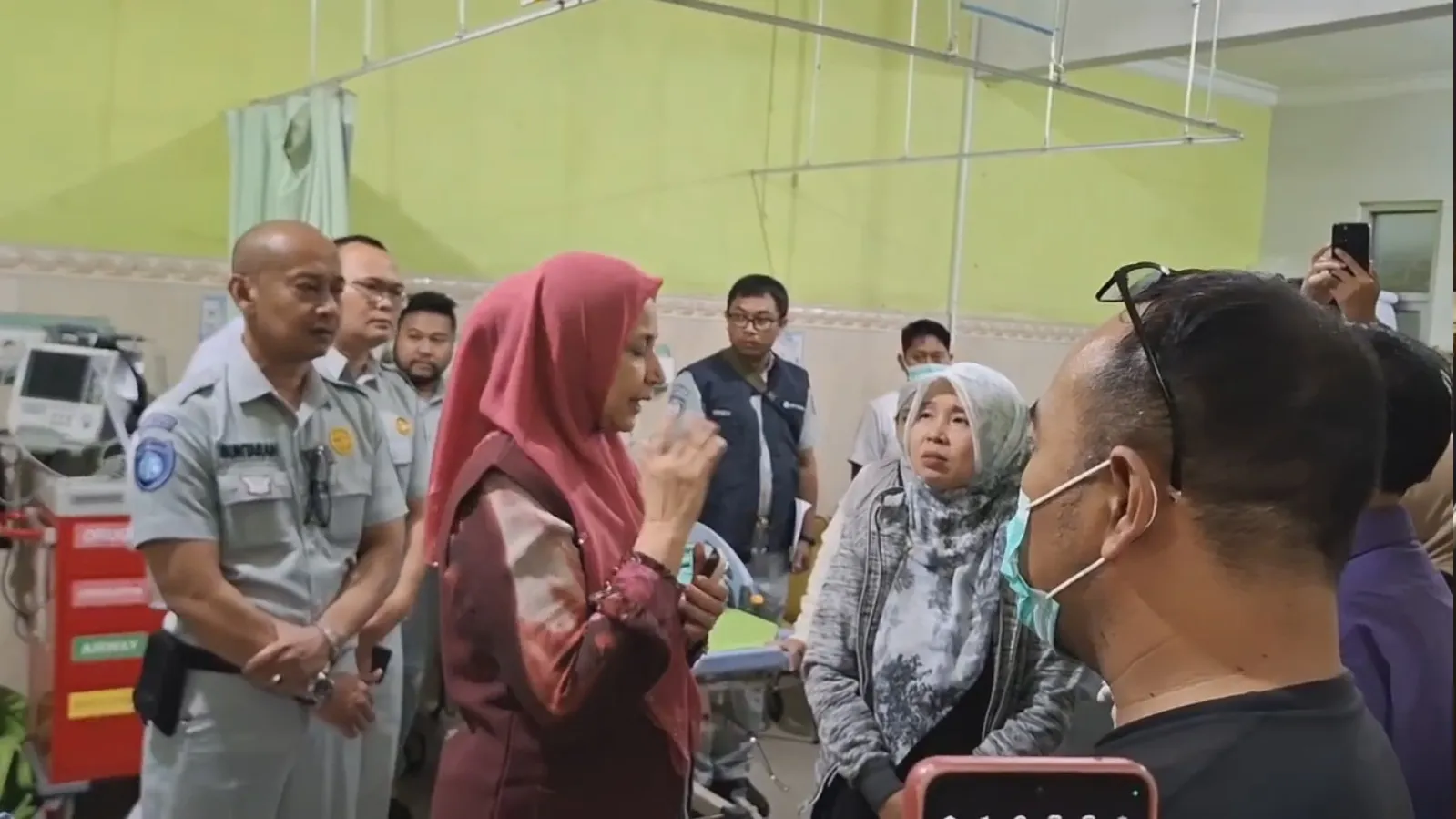 Korban Luka Bus Nakes Dirawat di RSBS Jember