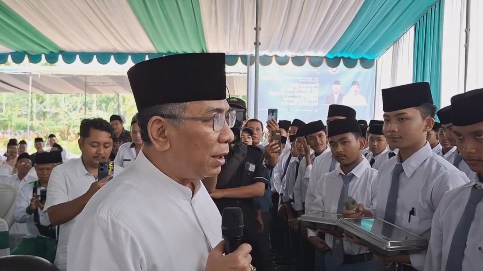PBNU Resmikan 42 SPPG di Pesantren Bahrul Ulum Silo Jember