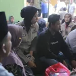 Polda Jatim Dampingi Keluarga Korban Ponpes Al-Khoziny