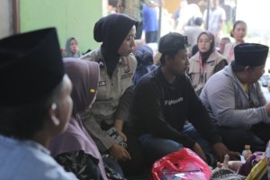 Polda Jatim Dampingi Keluarga Korban Ponpes Al-Khoziny