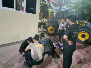 Raimas Polres Gresik Gagalkan Peredaran Pil Koplo, Tiga Pemuda Diamankan