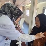 KAI Daops 9 Jember Hadirkan Rail Clinic Gratis untuk Warga Kaki Gunung Raung