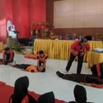 SMKN 2 Jember Gembleng 33 Siswa dalam Diklat Kesehatan dan Kepalangmerahan