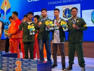 Duet Mahasiswa UNEJ Raih Tiga Medali Catur di POMNAS XIX