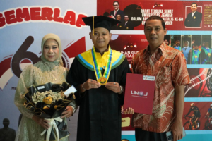 Lulusan Terbaik Wisuda UNEJ Periode III Berbagi Kiat Sukses Raih IPK 3,97