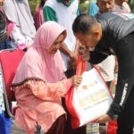 Polres Kediri dan Komunitas DBK Gelar Social Riding Sambil Berbagi Sembako