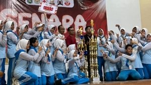 PMR Madya SMPN 4 Jember Raih Juara Umum Lomba Senara 2025
