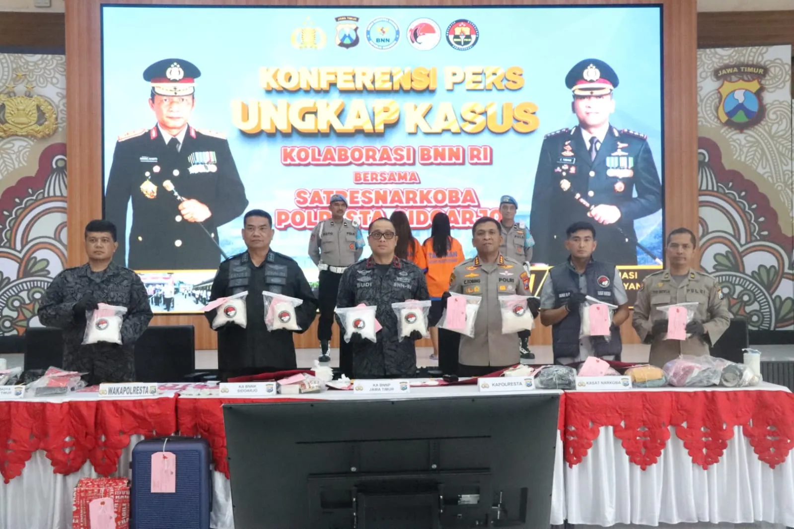 Polresta Sidoarjo Gagalkan Penyelundupan 8,2 Kilogram Sabu