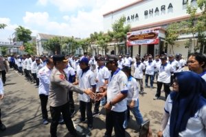 Polrestabes Surabaya Tegaskan Polri Dukung Penuh Hak Pekerja Buruh