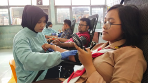 PMI Jember Gandeng Sekolah Jaring Pendonor Pemula Kumpulkan 23 Kantong