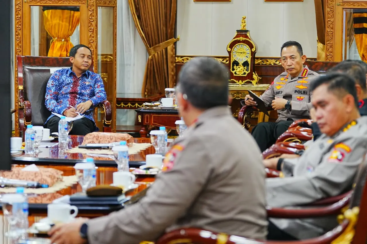 Kapolri Bersinergi Menhut Optimalkan Penanganan Kebakaran Hutan Lahan