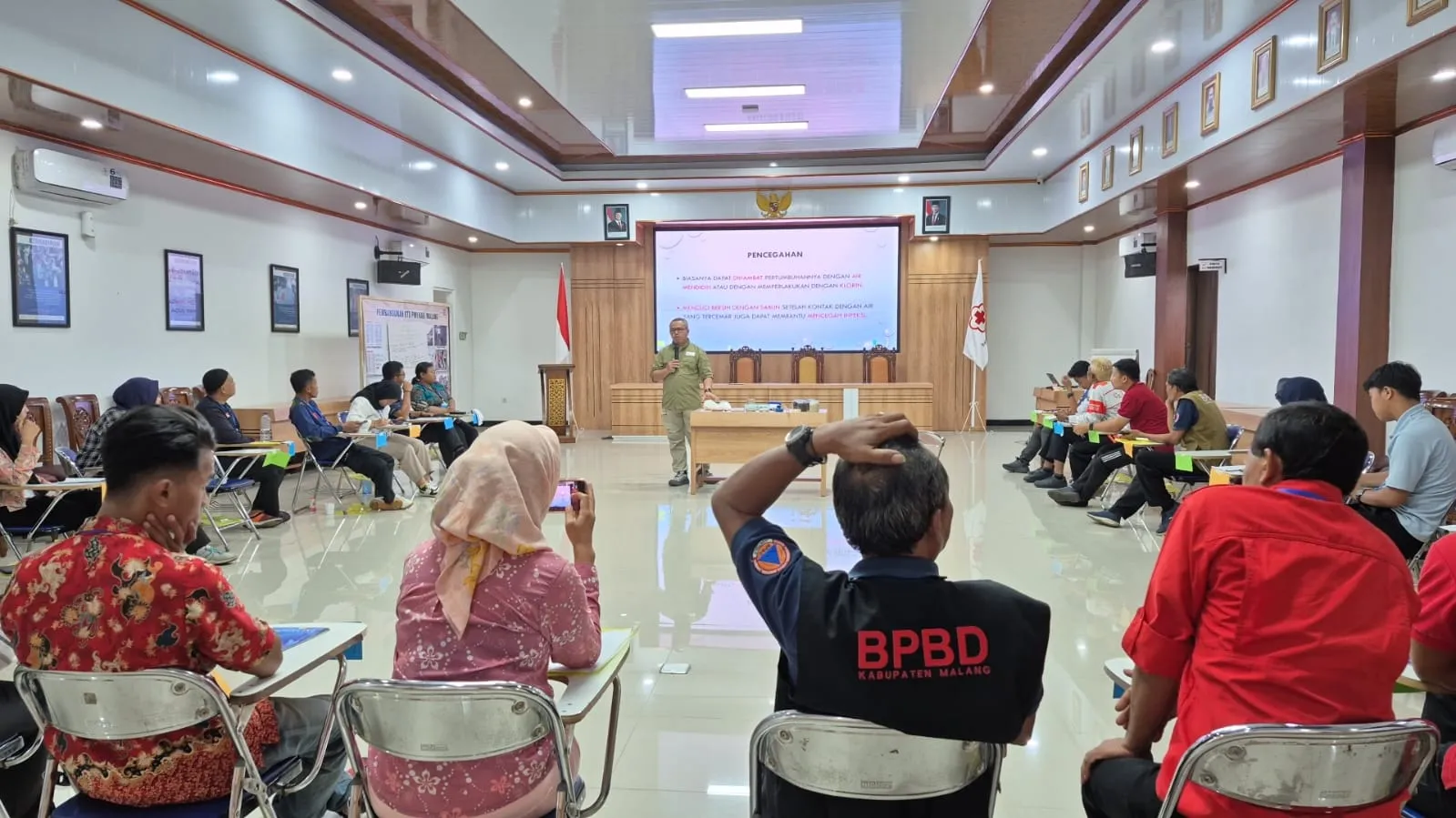 PMI Jember Kirim Dua KSR Ikuti Pelatihan Operator Utama Air Sanitasi di Malang