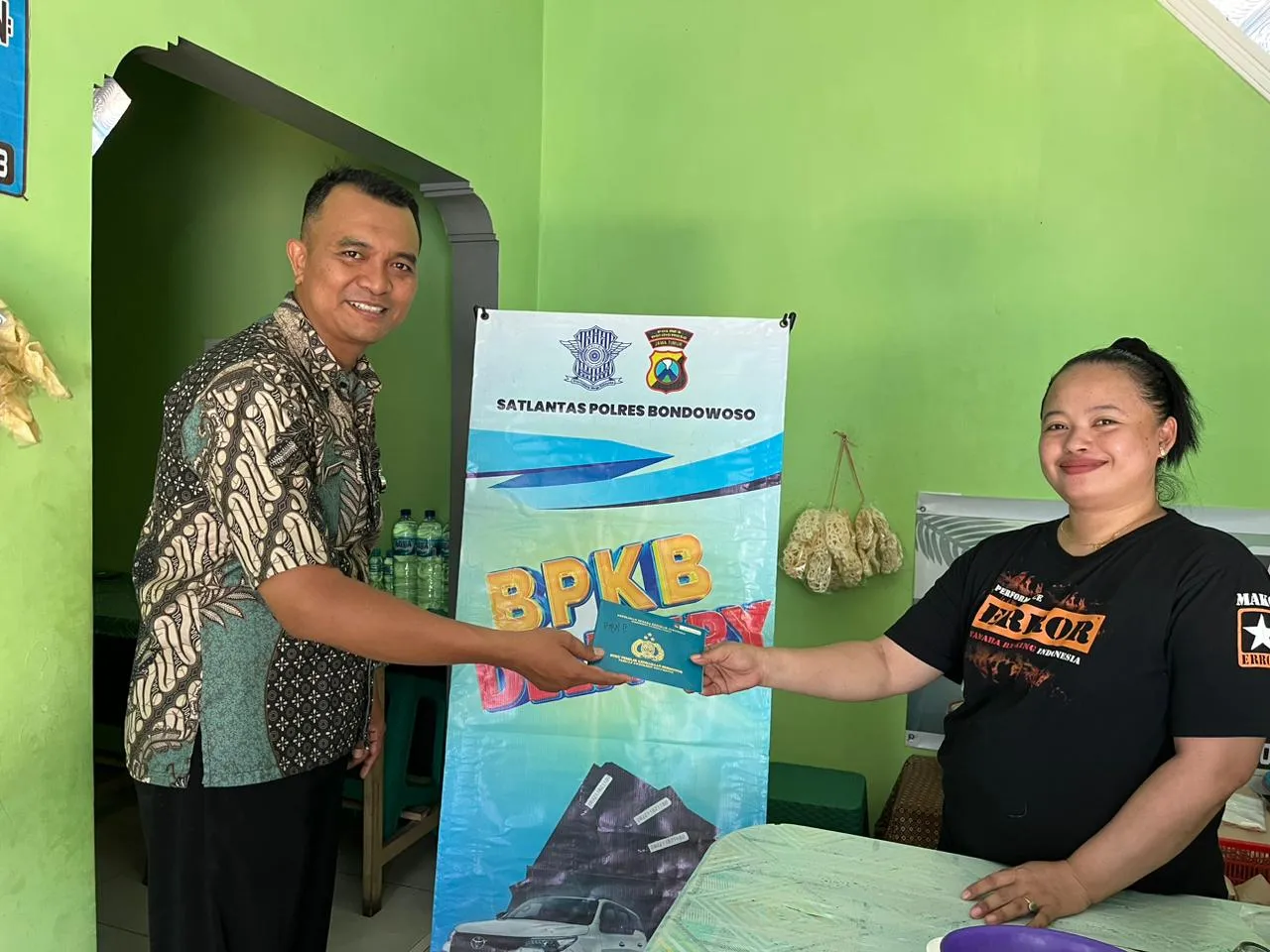 Polantas Sapa Polres Bondowoso Luncurkan BPKB Delivery Layanan Gratis