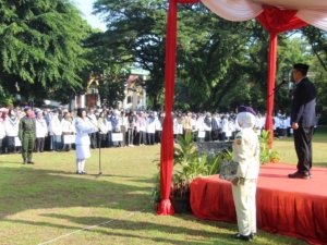 Rektor UNEJ Pimpin Upacara Khidmat Peringati Hari Kesaktian Pancasila 2025