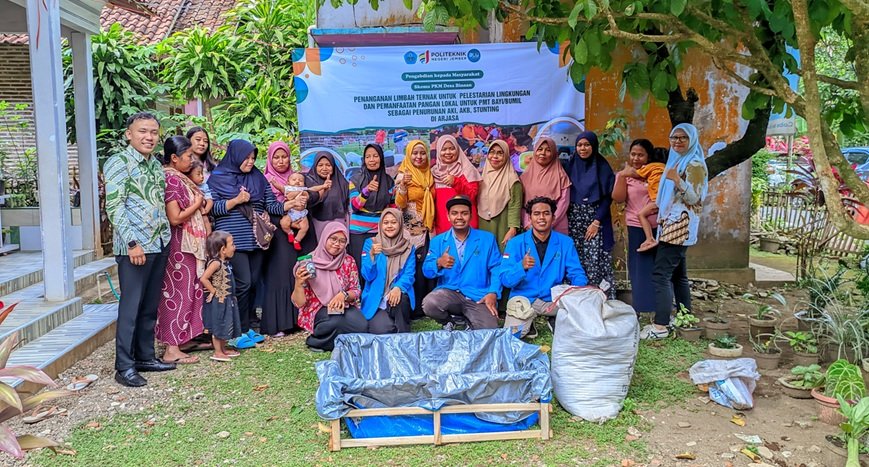 Politeknik Negeri Jember Tangani Limbah Ternak dan Stunting di Arjasa