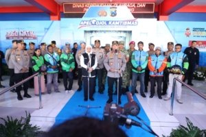 Kapolri Apresiasi Sinergi Ojol Jogo Jatim Kunci Ekonomi