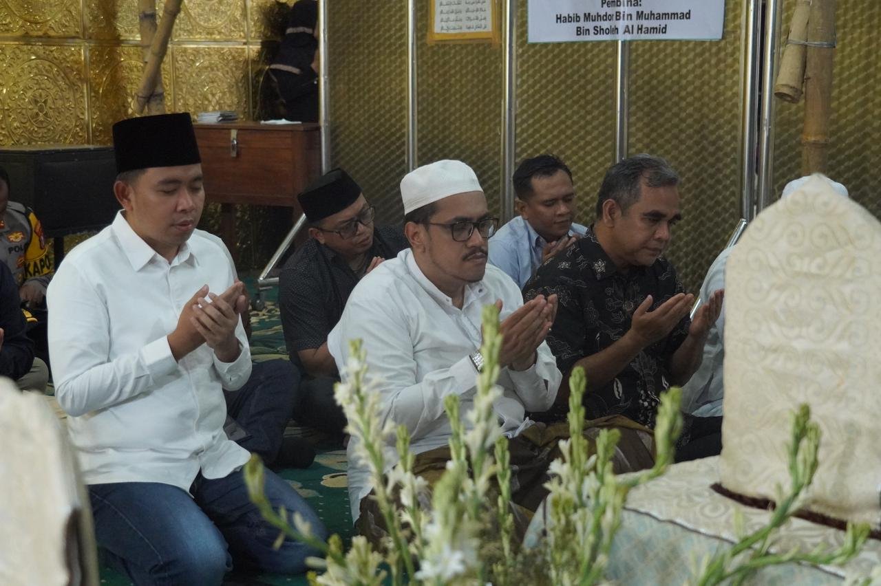 Ketua MPR Ziarah Habib Sholeh Teguhkan Wisata Religi Jember