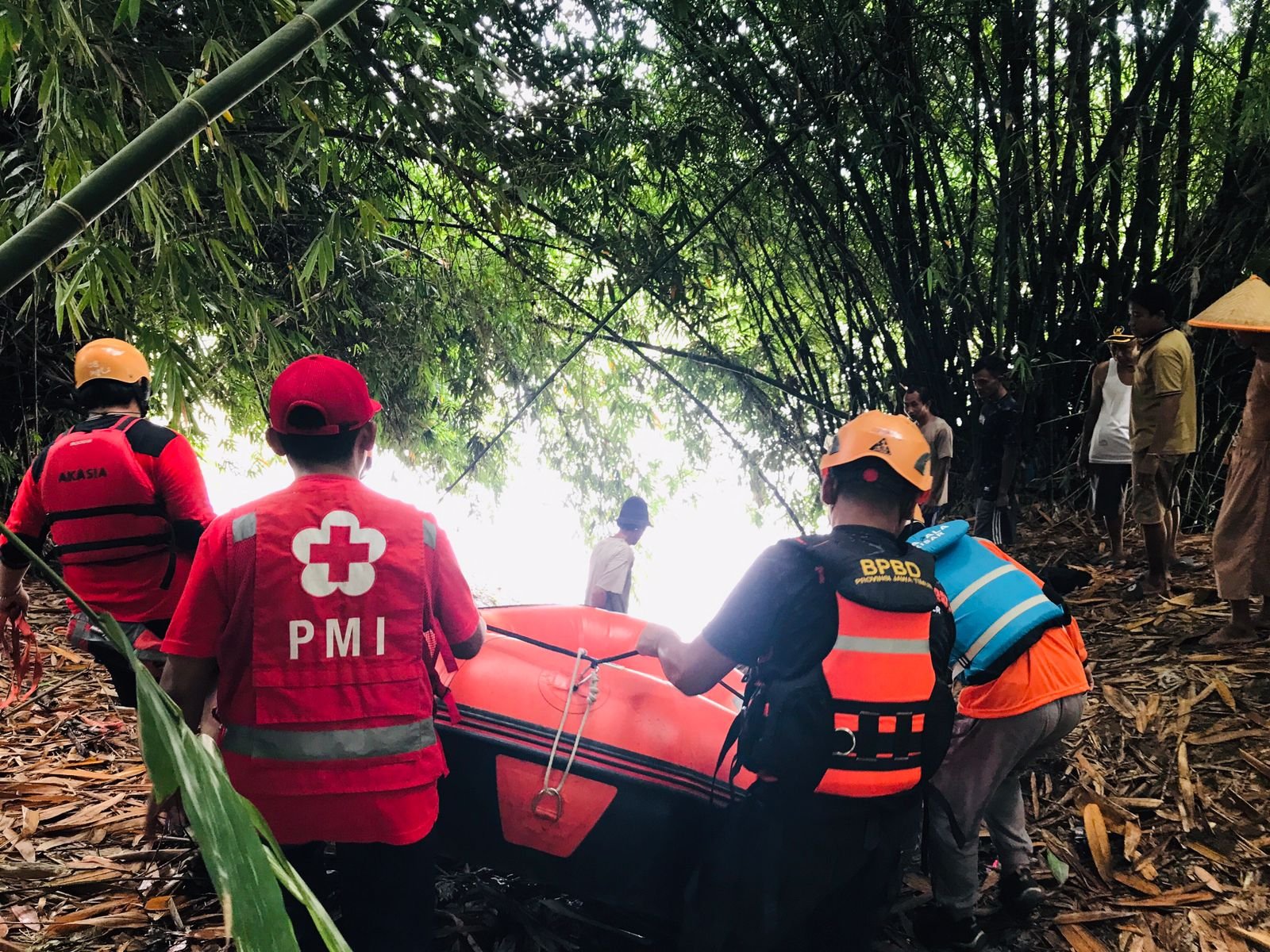 PMI Jember Terjunkan Satgana Bantu Cari Siswa Hanyut
