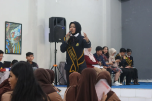 Duta Kampus UNEJ Ajak Siswa SMAN 1 Jember Jadi Agen Anti-Bullying