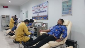 ASN Polres Jember Sumbang 17 Kantong Darah Rayakan Hari Korpri