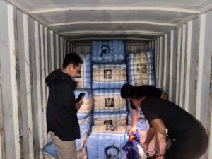 Polda Metro Bongkar Sindikat Balpres, Sita Ratusan Pakaian Impor