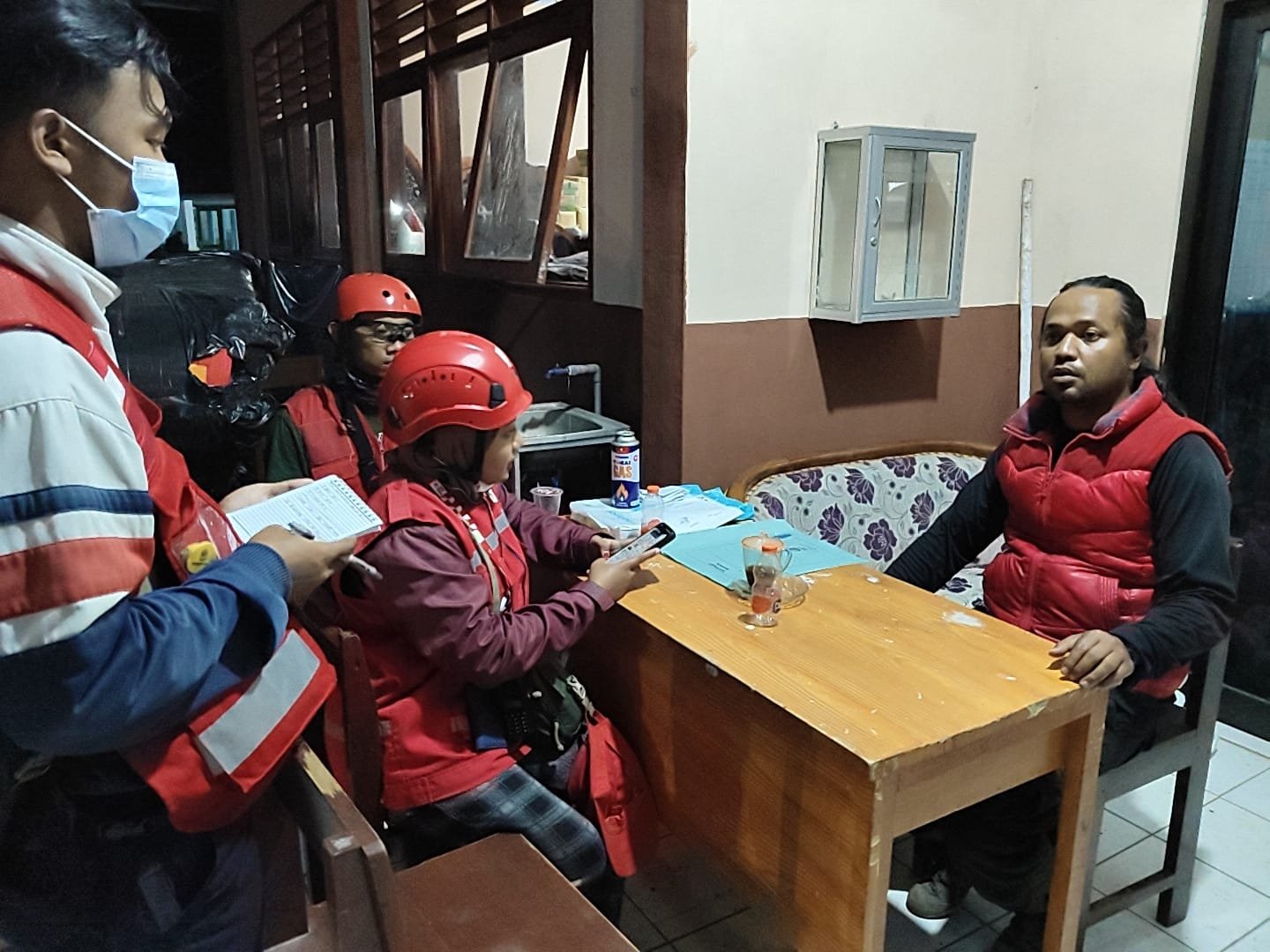 Relawan PMI Jember Tangani Semeru, Dukung Respon Cepat Bencana