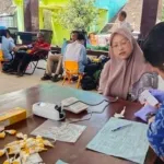 61 Kantong Darah Terkumpul Desa Bangsalsari Apresiasi Pendonor dengan Minyak Goreng