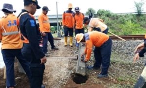 Kecelakaan Tinggi KAI Daop 9 Jember Tutup 13 Perlintasan Liar