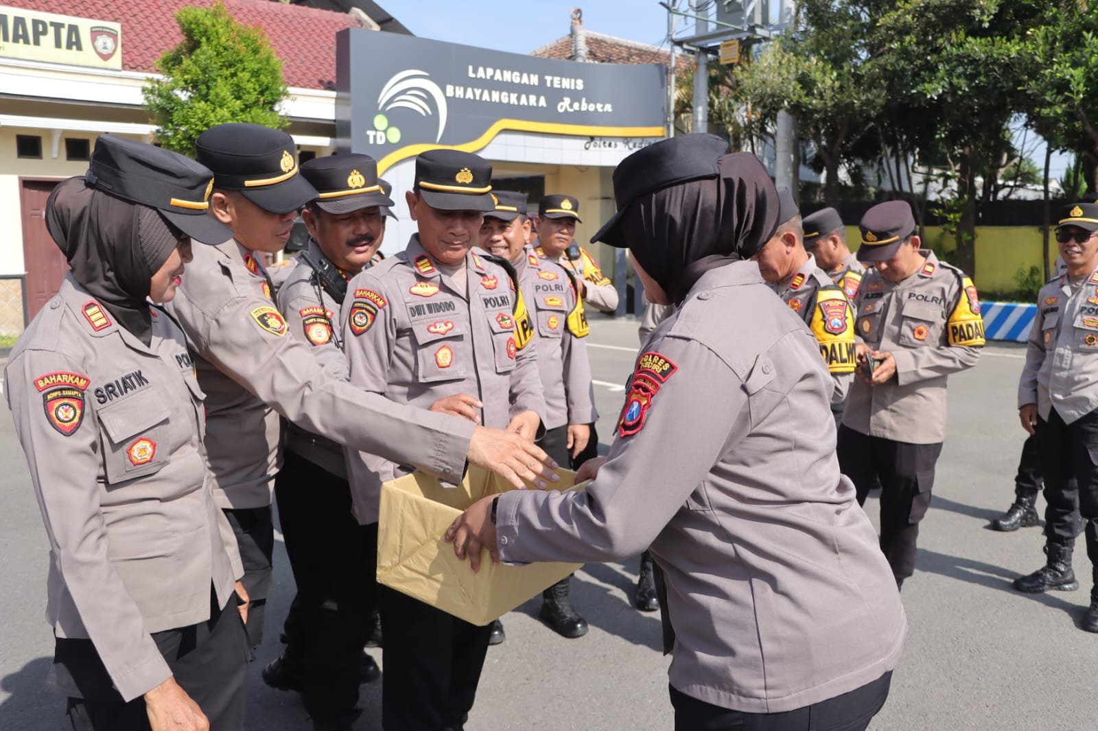 Polres Kediri Galang Donasi untuk Korban Bencana Aceh dan Sumatera