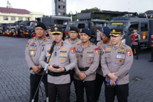 Polri Kirim Ratusan Personel Tambahan Percepat Mitigasi Bencana Sumatera