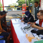 Polres Pelabuhan Tanjungperak Gelar Cek Kesehatan dan Tes Urine Gratis Jelang Nataru